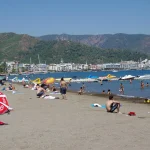 Marmaris Beach Visitor Guide: Swimming, Facilities and Local Tips