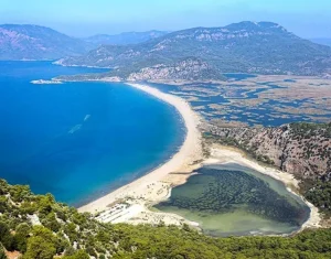 İztuzu Beach Visitor Guide: Swimming, Turtles and Local Tips